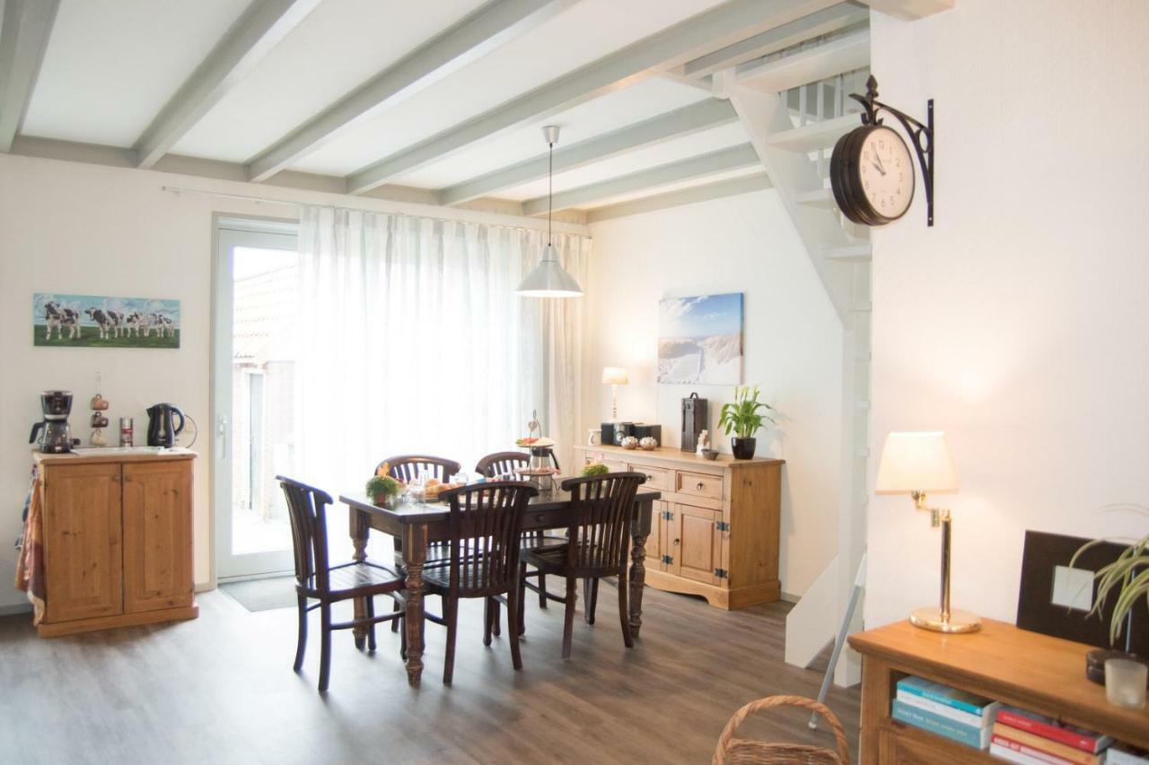 Bed En Breakfast Uitrust Lauwerzijl المظهر الخارجي الصورة